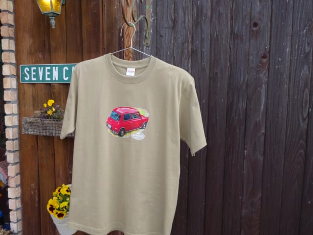 ローバーミニ・赤ミニTシャツ